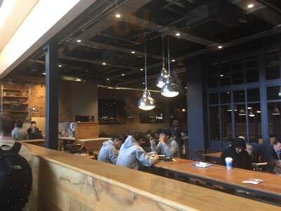 Caffe Nero - City Airport