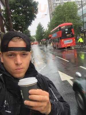 Crussh Fit Food & Juice Bars