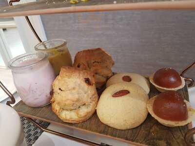 Afternoon Tea At Park Grand London Kensington