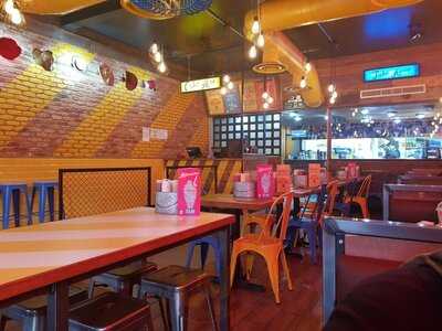 Amigos Burgers And Shakes-shepherds Bush