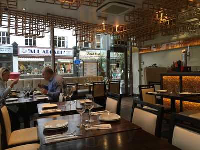 Guglee West Hampstead