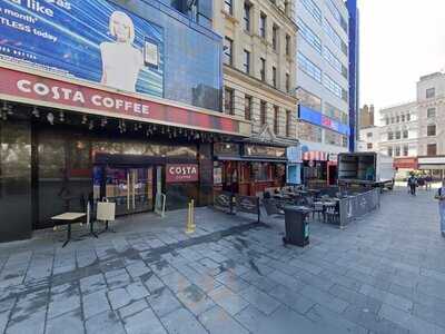 Moon Under Water - Jd Wetherspoon