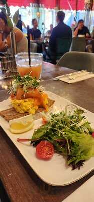 Caffe Concerto Whitehall