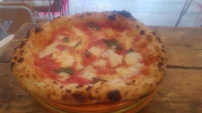 Johnny Take Ue' London Darkitchen