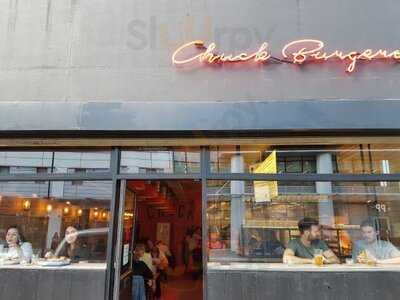 Chuck Burger Bar