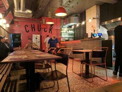Chuck Burger Bar