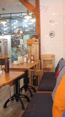 Osckar's Cafe Bistro