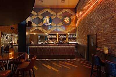 Dirty Martini Minories