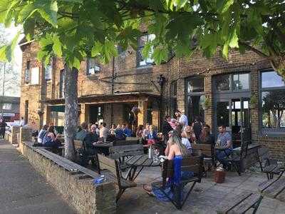 Old Station House Pub