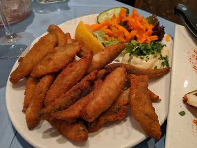 La Estrella Cafeteria And Spanish Tapas Bar