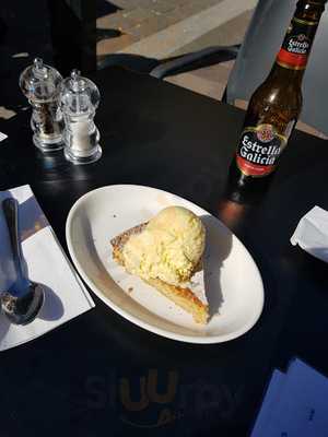 La Estrella Cafeteria And Spanish Tapas Bar