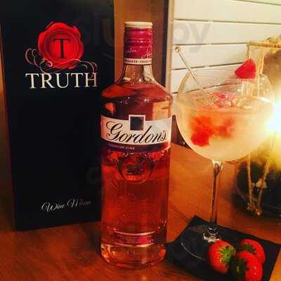 Truth Wine & Tapas Bar