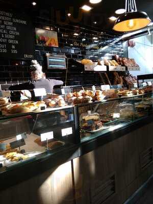 Granier Bakery & Cafe