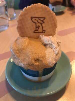 Four Hundred Rabbits