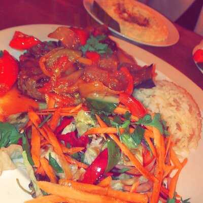 De Mezka Mediterranean Kitchen & Bar