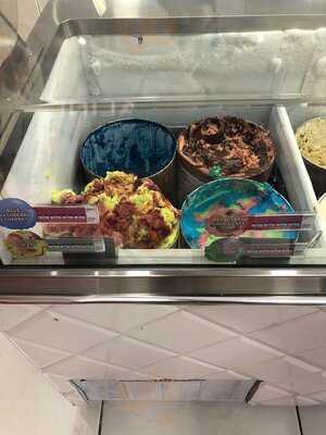Baskin Robbins Colindale
