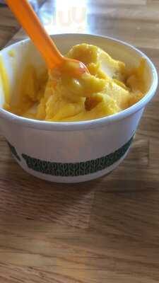 Madeleine’s Creperie