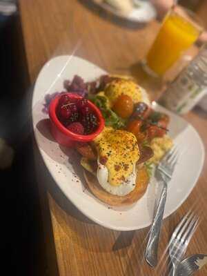 Frankie's Cafe & Sandwich Bar