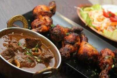 Flames The Food Lounge Grill & Bar