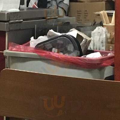 Fuzzy's Grub - St Jame's