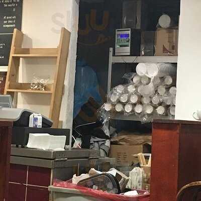 Fuzzy's Grub - St Jame's