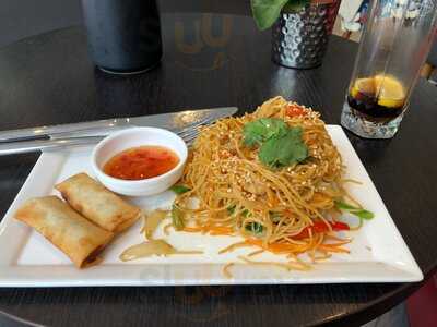 Pao Lounge Bar And Oriental Cuisine