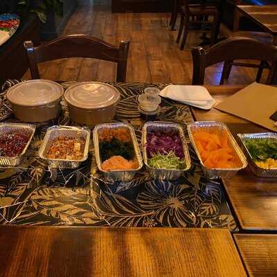 Tikitail Cocktail Bar & Grill