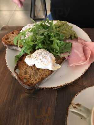 Six Degrees Collective