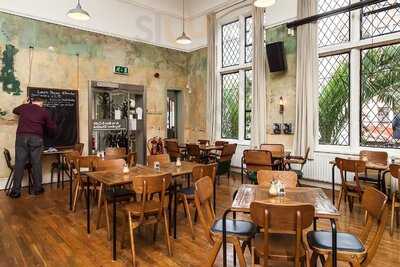 Arts Bar And Cafe Toynbee Studios