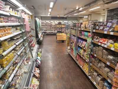 M&s Green Park Simply Food