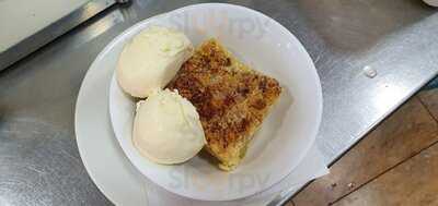 Pop Inn Cafe And Restaurant