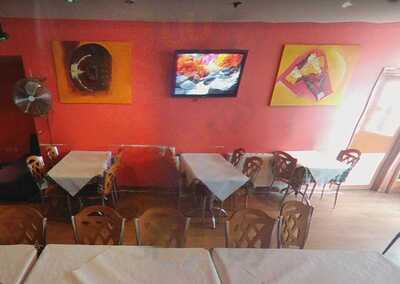 Maestro Bar Restaurant