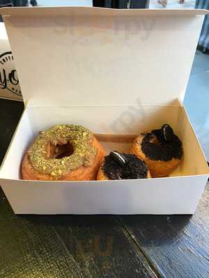 Yolo London Desserts