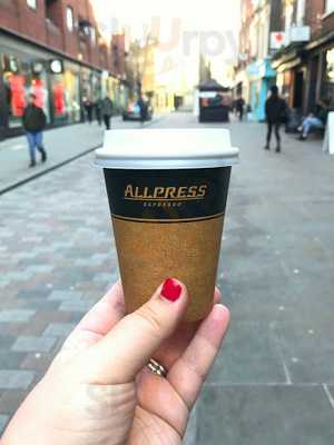 Yolo London Desserts