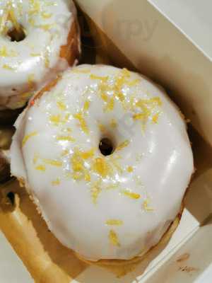 Yolo London Desserts