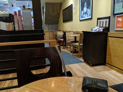 Costa Coffee, Highbury Corner