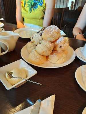 Tavern Bar And Brasserie