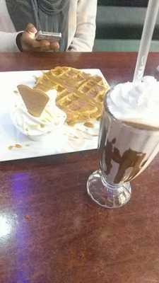 Shamim's Grill & Dessert House