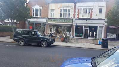 Saint Helens Food Store & Cafe