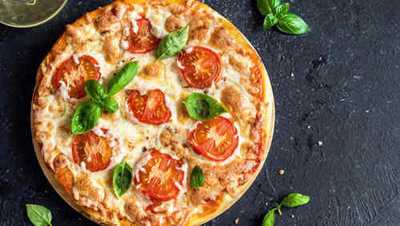 Tooting Chicken And Pizza