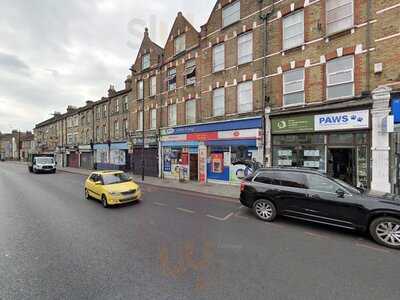 Tooting Chicken And Pizza