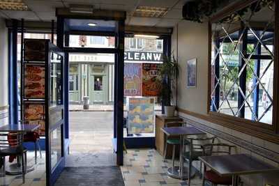 Famous Chicken N Pizza