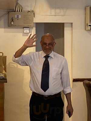 Taj Mahal Indian Tandoori