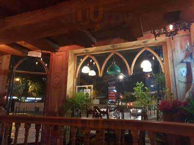 Izmir Restaurant & Meze Bar