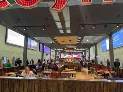 Costa Coffee, 1 Western Gateway