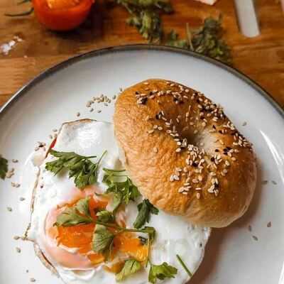 Bagel Express In Bricklane