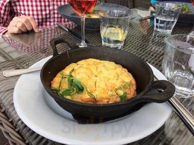 Restaurant At Cannizaro House