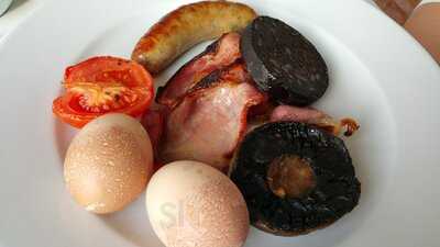 Restaurant At Cannizaro House