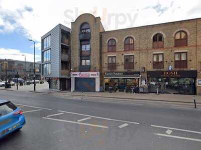 Hardies Fried & Peri Peri Chicken