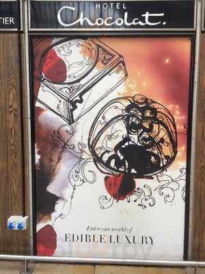 Sloe Bar Paddington Station